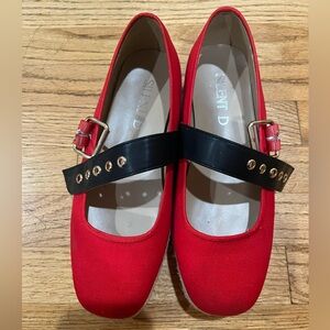 Sient D Red Women's Shoes with Black Strap